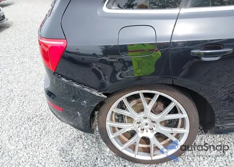 2012 Audi Q5 3.2 Premium из США, поврежденный, VIN WA1WKAFP2CA105372